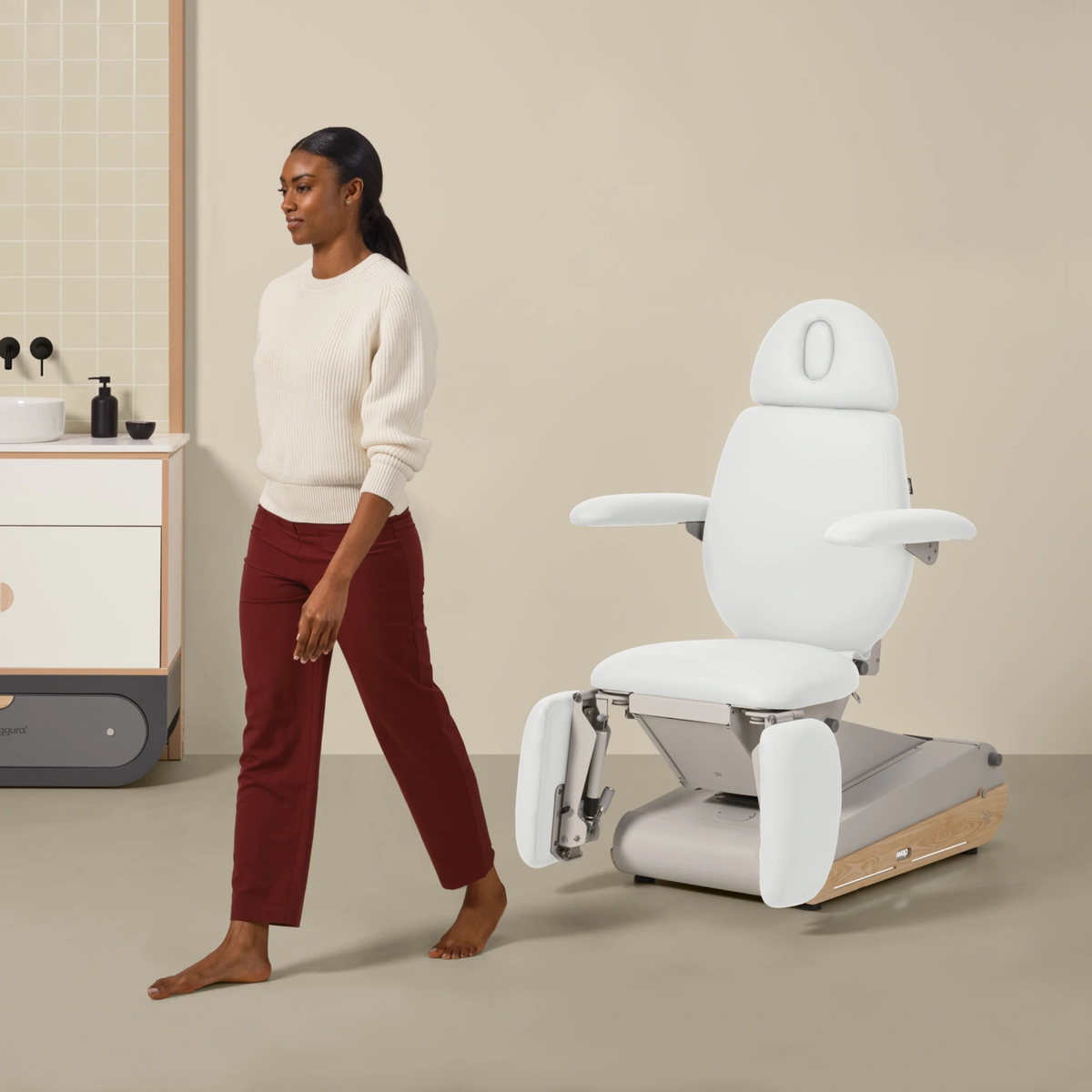Fauteuil de pédicurie Électrique avec chauffage - 3 coloris - Swop P3 Up - Naggura