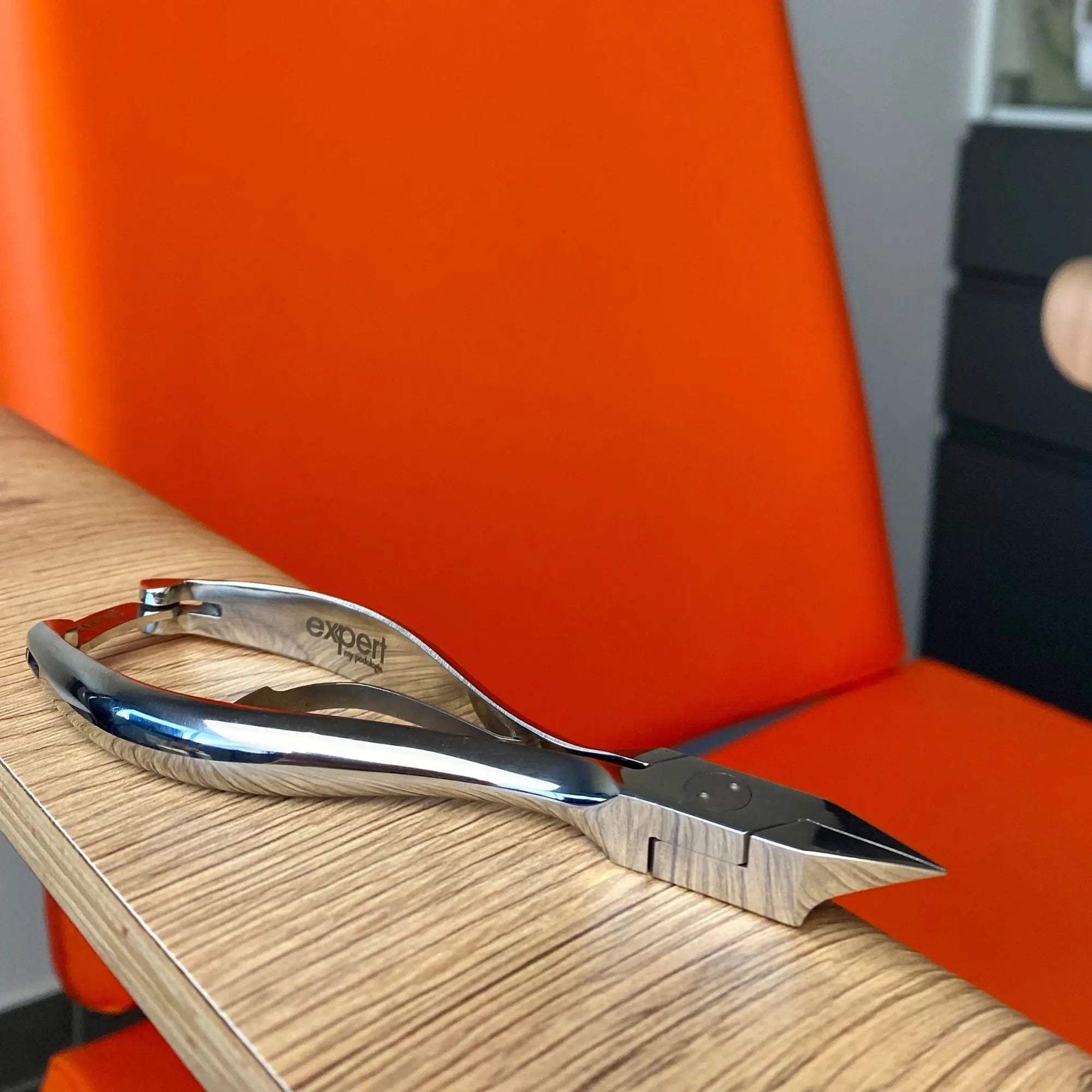 Pince à ongles - Coupe droite - 20 mm - Mors plats et fins - Inox - Expert by My Podologie