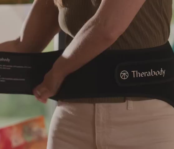 Charger la vidéo : ThermBack LED - ceinture dorsale chauffante - Therabody